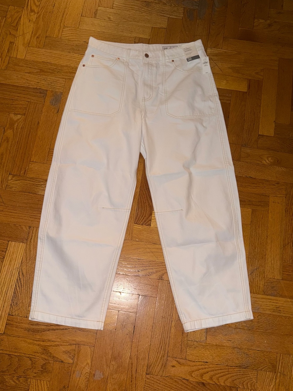 GAP Curvy Barrel Jeans - Picture 5 of 7